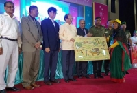 'শিক্ষিত ও কর্মক্ষম মা-ই পারে সমাজ, দেশ ও জাতিকে উন্নত করতে' 'শিক্ষিত ও কর্মক্ষম মা-ই পারে সমাজ, দেশ ও জাতিকে উন্নত করতে'