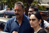 আমি সন্ত্রাসী নই : সঞ্জয় দত্ত