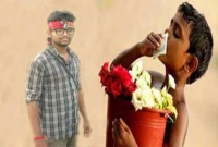 টাকার গন্ধ না পেলে ভাতের গন্ধ পাব না