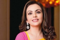 অবাক করা কাণ্ড, ৩ লাখ টাকার এক কাপ চা খেয়ে দিন শুরু নীতা অম্বানির!