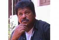 বন্ধ ফ্ল্যাট থেকে উদ্ধার পরিচালকের মৃতদেহ