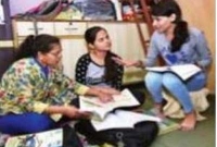 মেয়ের সঙ্গে মায়ের মাধ্যমিক পরীক্ষা মেয়ের সঙ্গে মায়ের মাধ্যমিক পরীক্ষা
