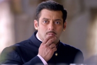 শেষ পর্যন্ত বডিগার্ডের কাছে হাত পেতে টাকা ধার নিতে হল সালমানকে!