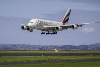 টানা ১৪২০০ কিলোমিটার উড়ে বিশ্ব রেকর্ড!