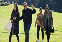 যে কারণে ওয়াশিংটন ডিসি ছাড়ছেন না ওবামা