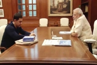 দেশ ছাড়ার বিষয় নিয়ে মোদিকে যা বললেন আমির