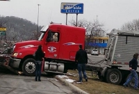 ট্রাক ড্রাইভার কুকুর!