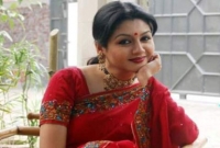 কলকাতায় বেশি উষ্ণতা অনুভব করি : জয়া