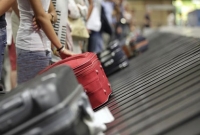 বিমানবন্দরে আটক ব্যাগের মধ্যে জীবন্ত শিশু