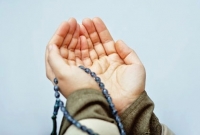 যে ছোট্ট দোয়াটি আমল করলে প্রিয়নবি হাত ধরে জান্নাতে নেবেন