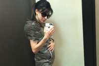 তিনবছরে তিন সন্তানের মা হতে চলেছেন যোগগুরু হিলারিয়া