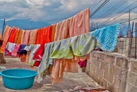 ‘কাপড় মেলতে সাহসী পাঁচ মহিলা চাই!