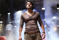 ‘বাহুবলী’ প্রভাসের আকাশছোঁয়া চাহিদা