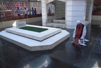 টুঙ্গিপাড়ায় বঙ্গবন্ধুর কবর জিয়ারতের পর যা বললেন কাদের সিদ্দিকী