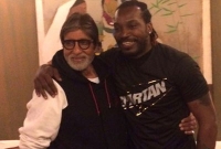 জানেন কি, গেইলকে কি অনুরোধ করেছেন অমিতাভ?