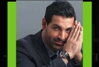 ‘কেন জন আব্রাহামের চামড়া ছিঁড়ে নিলেন সেই সুন্দরী?