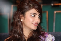 জানেন, সুন্দরী মেয়েরা কেমন বন্ধু পছন্দ করেন?