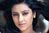 অভিনেত্রীর ফাঁস দেয়া লাশ উদ্ধার, হত্যা নাকি অত্মহত্যা?