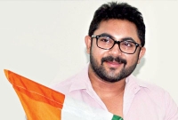 সিনেমার মতো রাজনীতির মাঠও কাঁপাচ্ছে সোহম চক্রবর্তী