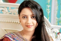 বিয়ের পোশাক পরিয়ে চিতায় দেয়া হলো সেই অভিনেত্রীকে