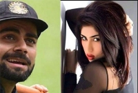 আনুশকাকে ছেড়ে আমার কাছে এসো, বিরাটকে বললেন পাকিস্তানি সেই মডেল