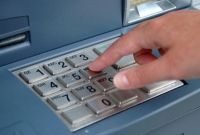জানেন, পৃথিবীর অধিকাংশ এটিএমের পিন নম্বর চার সংখ্যার হয় কেন?