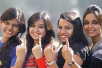 বলতে পারবেন, ভোটের কালি কি দিয়ে তৈরি হয়?