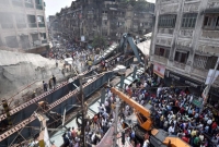 কলকাতায় ফ্লাইওভার দুর্ঘটনার সব দোষ 'নাট-বল্টু'র