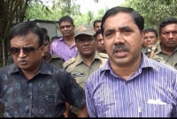  কালিয়াকৈরে বনের জমিতে অবৈধ স্থাপনা উচ্ছেদ অভিযান