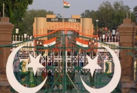 যুদ্ধের দিকেই কি যাচ্ছে ভারত-পাকিস্তান সম্পর্ক?