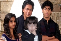 নিজের সন্তানদের নিয়ে এ কি বললেন শাহরুখ খান!