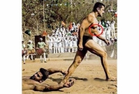 গোমর ফাঁস! সালমান খানের নকল পেশি?