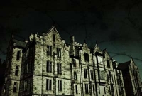  যে কলেজে ভূতের শাসন, কেউ ঢুকলে জীবিত ফিরে আসে না!