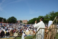 মুসলিম সেন্টারে নামাজের সময় হামলা চালালো কৃষ্ণাঙ্গ, দুই মুসল্লি আহত