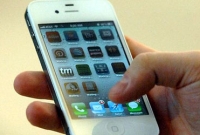 মোবাইলেই নেভানো যাবে ঘরের আলো!