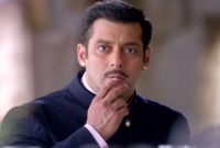 এবার সালমানকে নিষিদ্ধ করতে বললেন ঐশ্বরিয়া রাই!