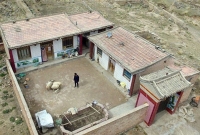 পুরো একটি গ্রামে একজনই মাত্র বাসিন্দা!