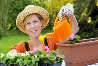 প্লিজ হাসবেন না, কোকাকোলা দিয়ে এই ১০টি কাজ করতে পারবেন আপনিও