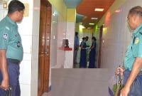 হোটেলে থাকলেও লাগবে পরিচয়পত্র