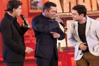 সালমান-শাহরুখের সাথে প্রথম পরিচয়ের কাহিনী বললেন আমির