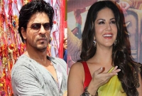 একবার, দু’বার নয়, পরপর নয়বার! শাহরুখের সামনে কি করলেন সানি লিওন?