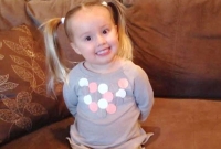 চার বছরের এই মেয়েটি কেমিষ্ট্রি ও বায়োলজিতে মাস্টার!