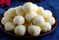 মিষ্টি খেয়ে ৩০ জনের মৃত্যু