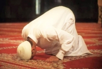 আল্লাহর সাথে গভীর ও প্রেমময় সম্পর্কের চাবিকাঠি হলো নামাজ (১৪তম পর্ব)