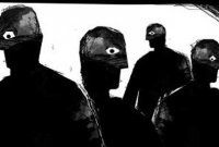 কত দিন উটপাখির মতো মাথা গুঁজে থাকব? কত দিন উটপাখির মতো মাথা গুঁজে থাকব?