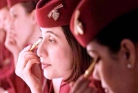 জানেন, বিমানবালাদের রূপের আড়ালে গোপন রহস্য কি?