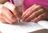  হাতের লেখা বলে দেবে আপনি কেমন মানুষ!