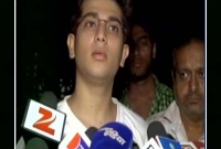 নেত্রীর ছেলের গাড়ি ওভারটেক করায় দশম শ্রেণির ছাত্রকে গুলি