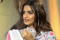 এবার হলিউড ছবিতে সোনম কাপুর!