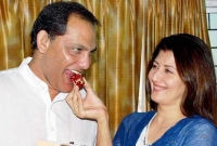 পাঁচ বছর পর আজহারকে ফোন করলেন সঙ্গীতা!